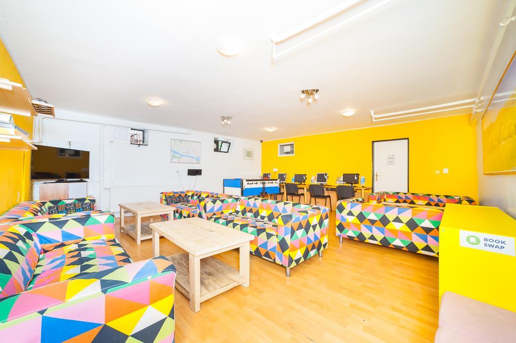 Patio Hostel Bratislava Exterior photo